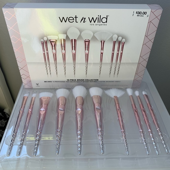 wet n wild Other - NEW! Wet n’ Wild 10 Brush Set